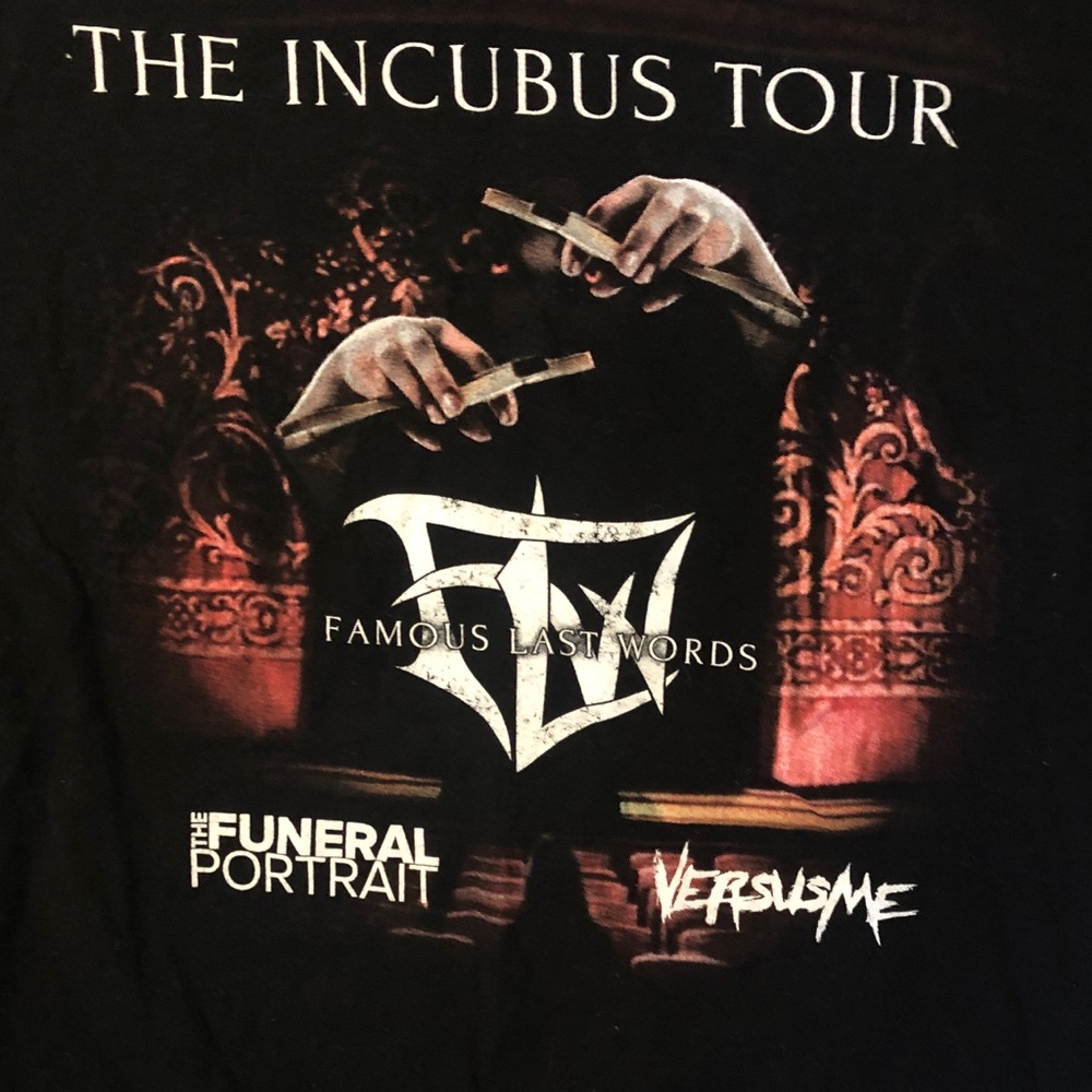 Incubus tour shirt